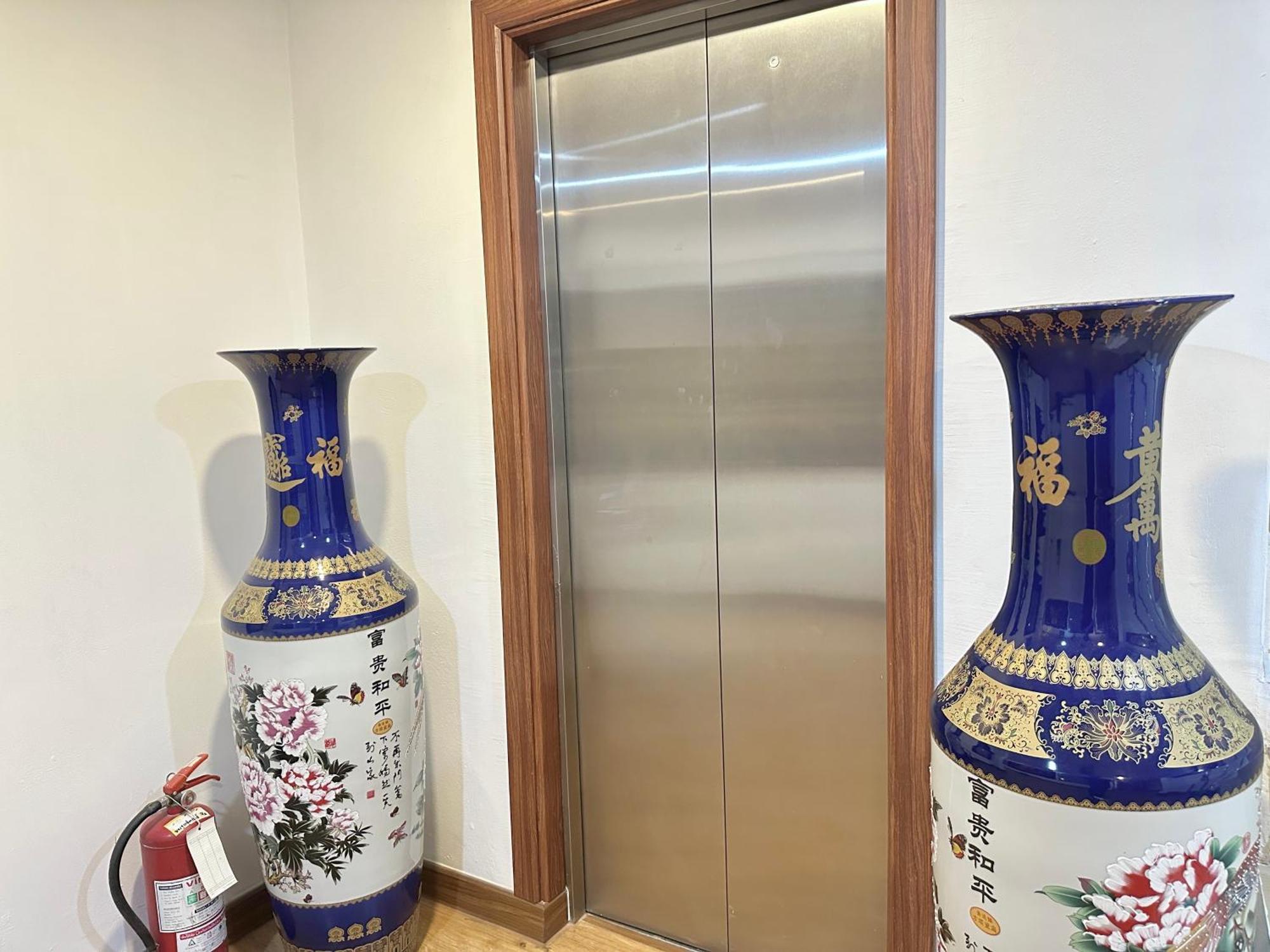 롱주 게스트하우스 방콕 외부 사진