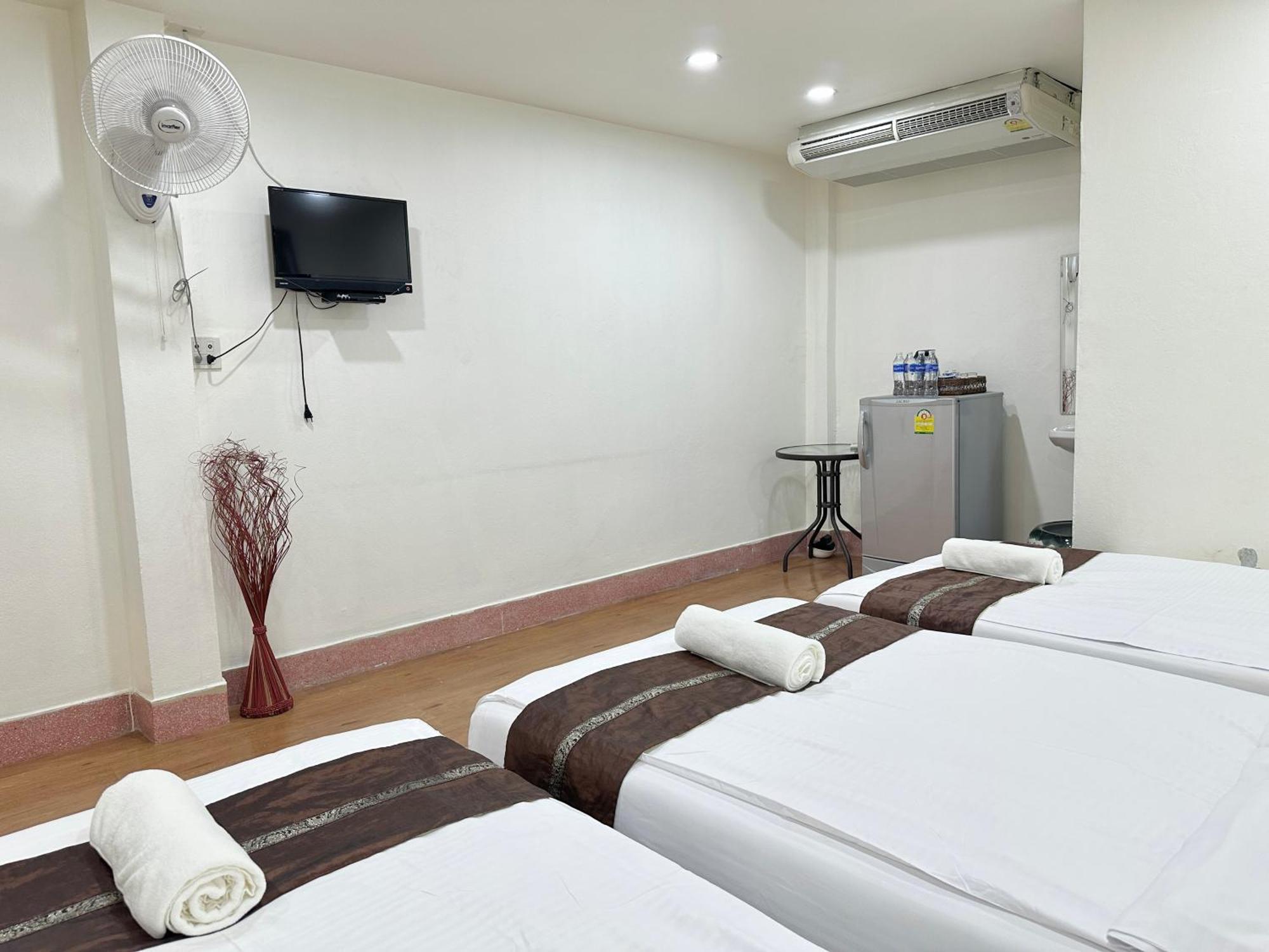 롱주 게스트하우스 방콕 외부 사진